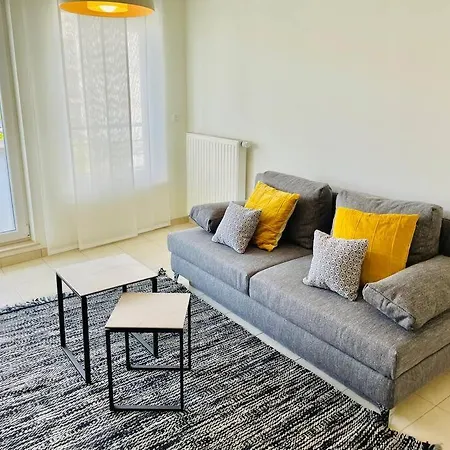 Cosy One Bedroom Flat In Center With Terrace And Parking Apartment *
